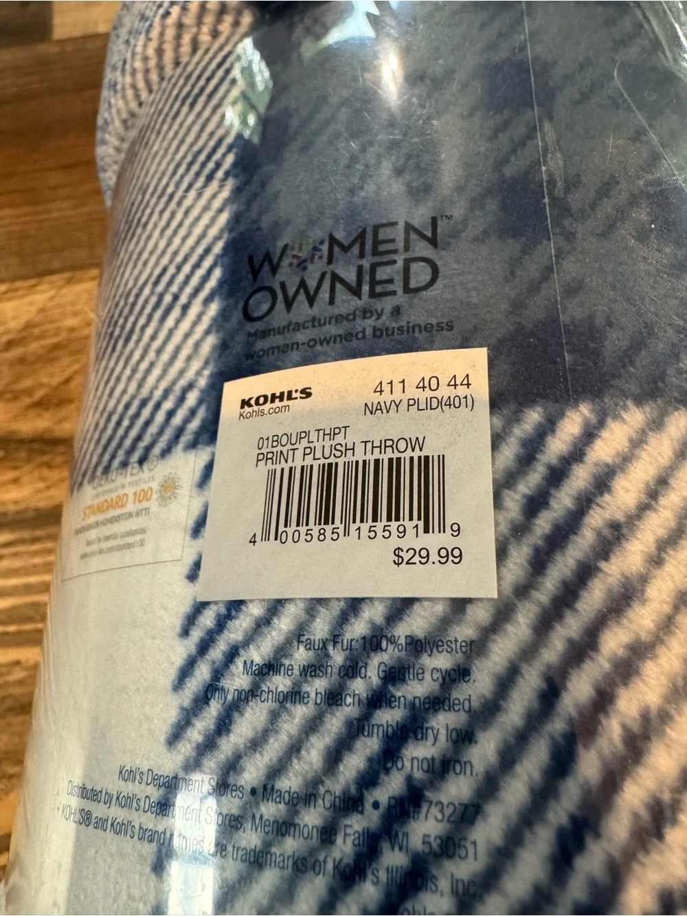 The Big One Plush Throw - Blue Plaid